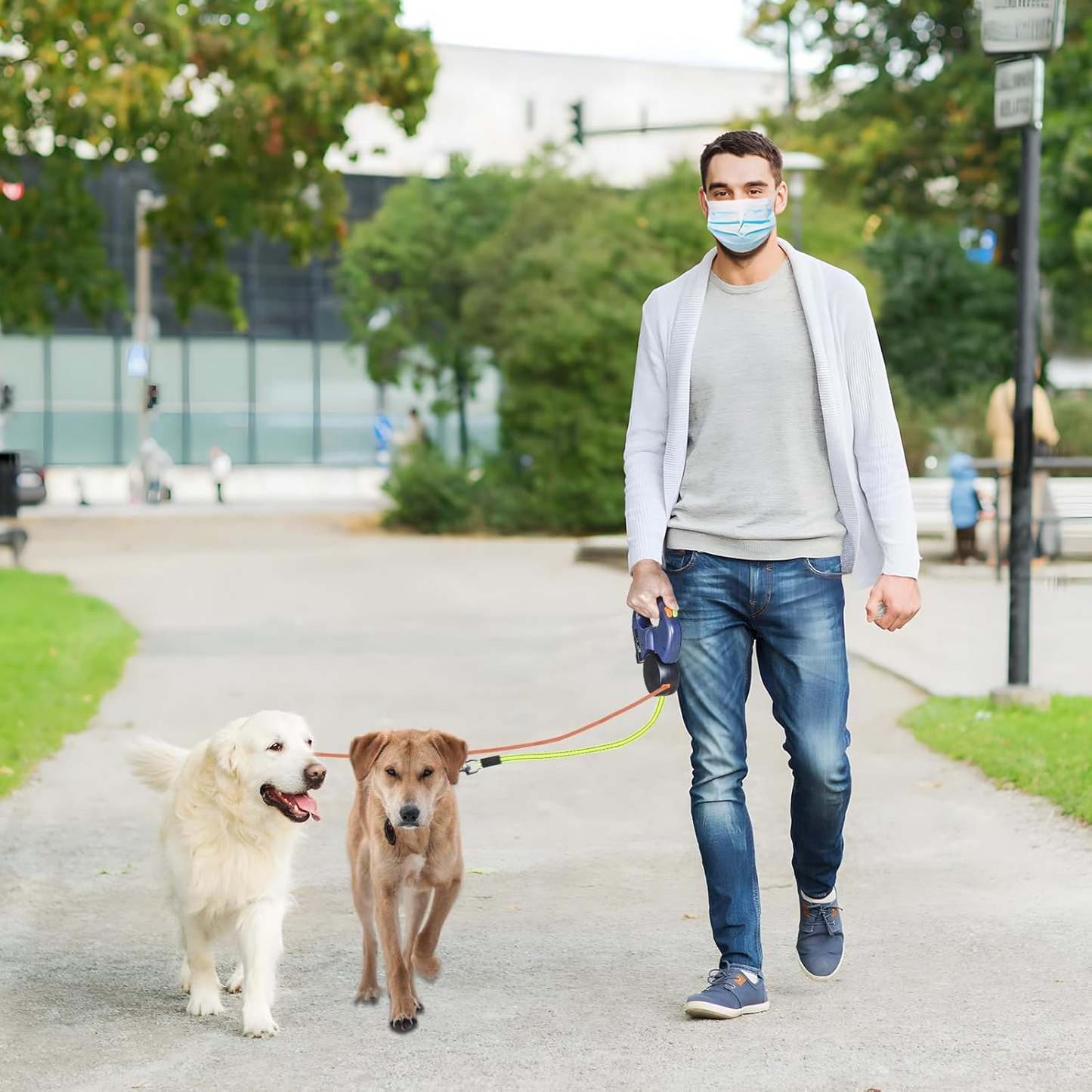 TwinFlex 360° Retractable Dog Leash