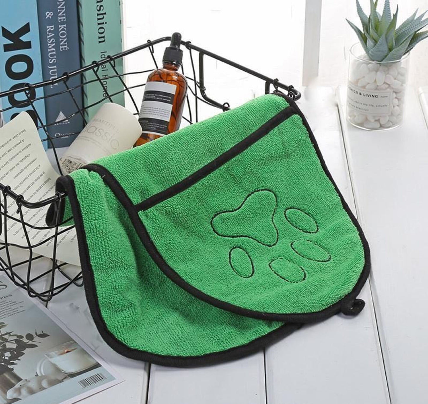 BeNat PoochPamper Towel with Pockets